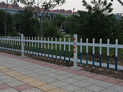 玻璃钢草坪栅栏